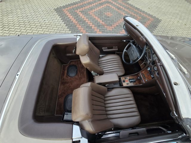 1988 Mercedes 560SL R107 — zdjęcie 26