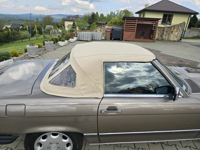 1988 Mercedes 560SL R107 — zdjęcie 24