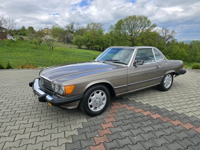 1988 Mercedes 560SL R107 — zdjęcie 7